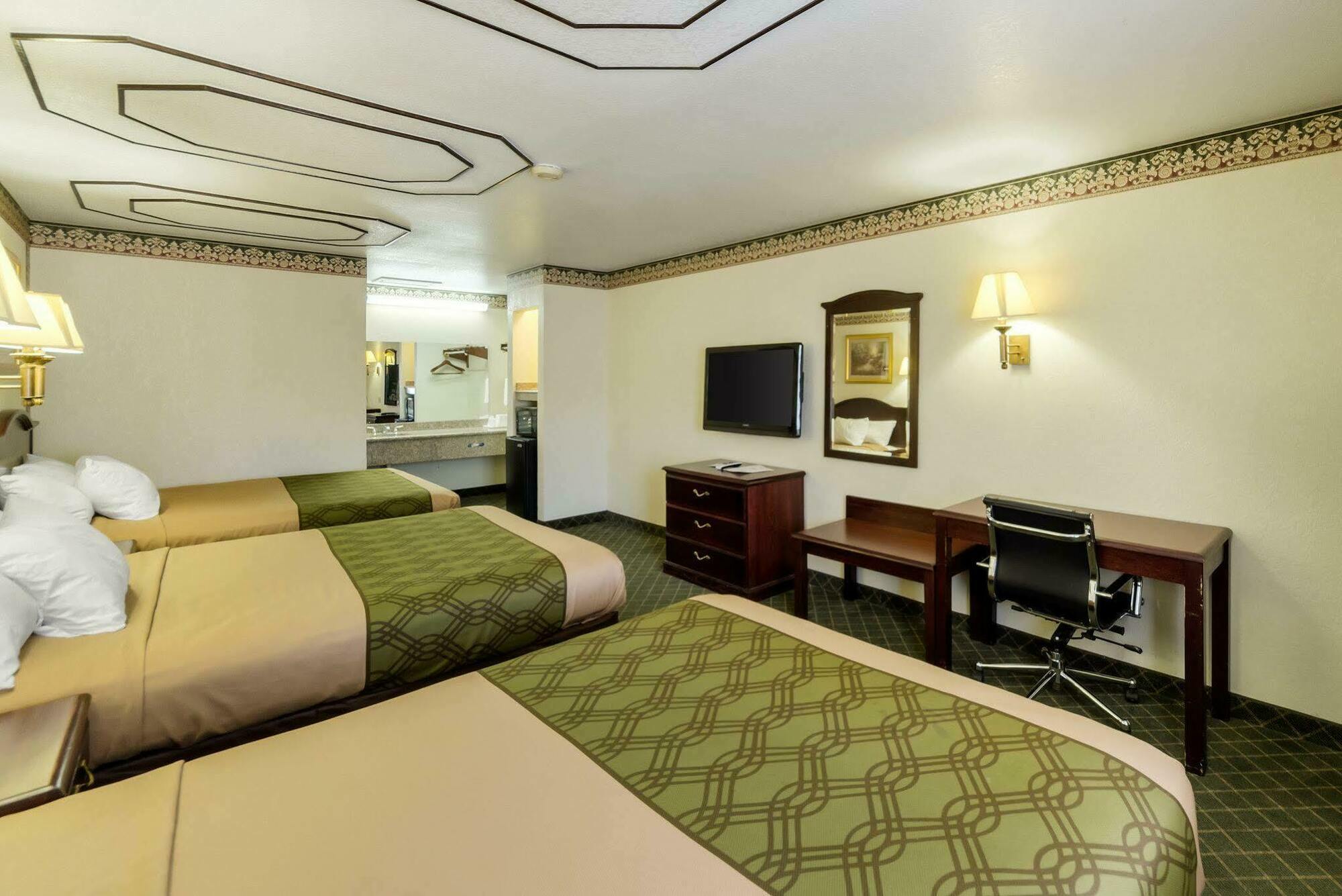 Three Rivers Executive Inn & Suites By Oyo 외부 사진